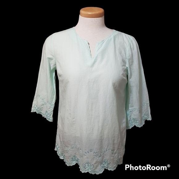 Northern Reflections Eyelet Lace Blouse - Picture 1 of 9